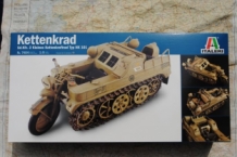 images/productimages/small/KETTENKRAD Sd.Kfz.2 Kleines Kettenkrad Typ HK 101 Italeri 7404 voor.jpg